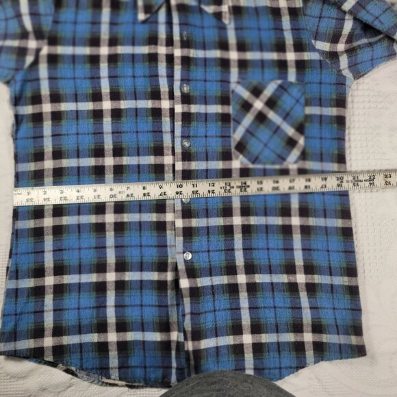 Vtg men's shirt long sleeve cotton‎ flannel medium blue 4" hole in right armpit - Picture 8 of 16